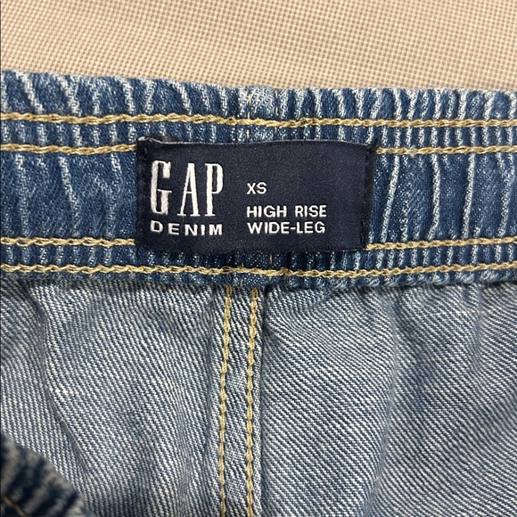 Gap High Rise Wide Leg Elastic Waist Cargo Medium Wash Women's Size XS - Picture 10 of 14